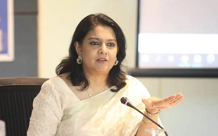 ঢাকার চতুর্দিকে ব্লু নেটওয়ার্ক গড়ে তোলা হবে: রিজওয়ানা হাসান